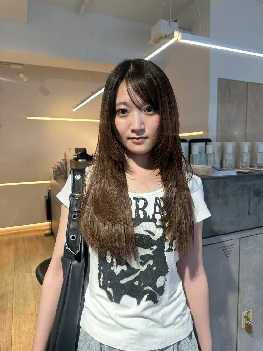 ロング カット ヘアカラー エクステ 美髪・シールエクステ ホソタニリョウコのヘアスタイル