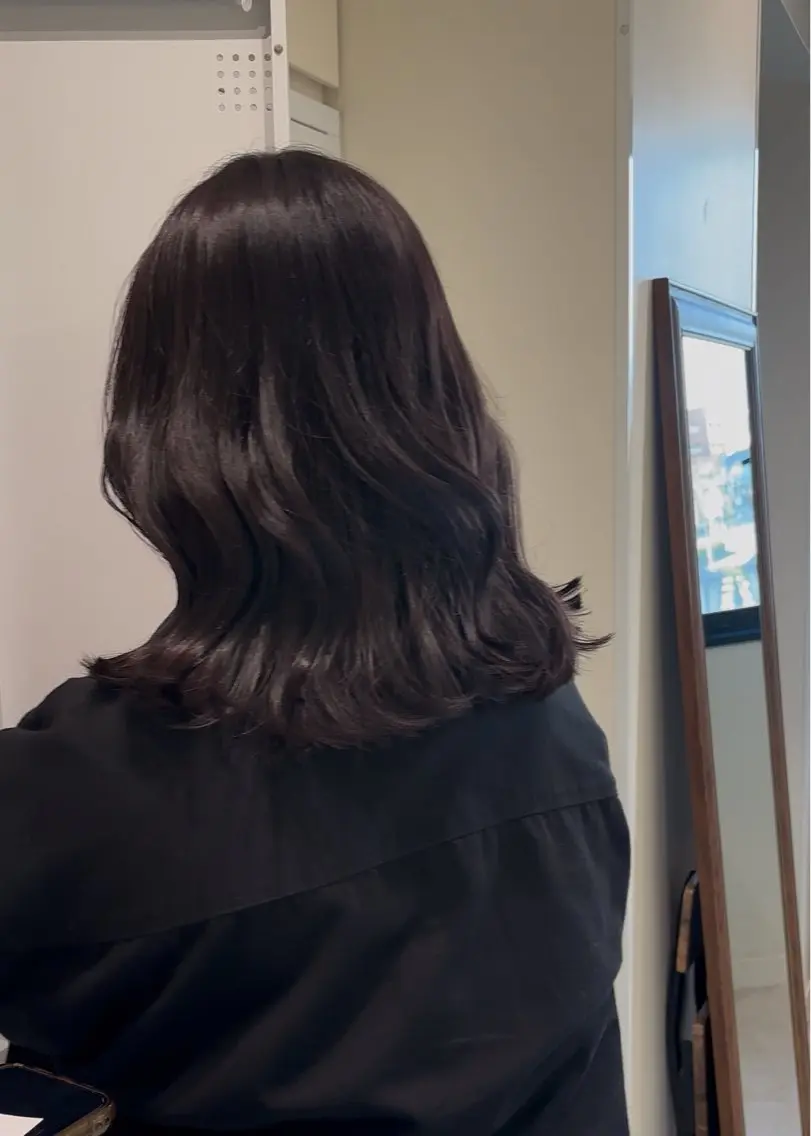 セミロング カラー 透明感カラー 垢抜け小顔レイヤー オリーブ/スミレのヘアスタイル