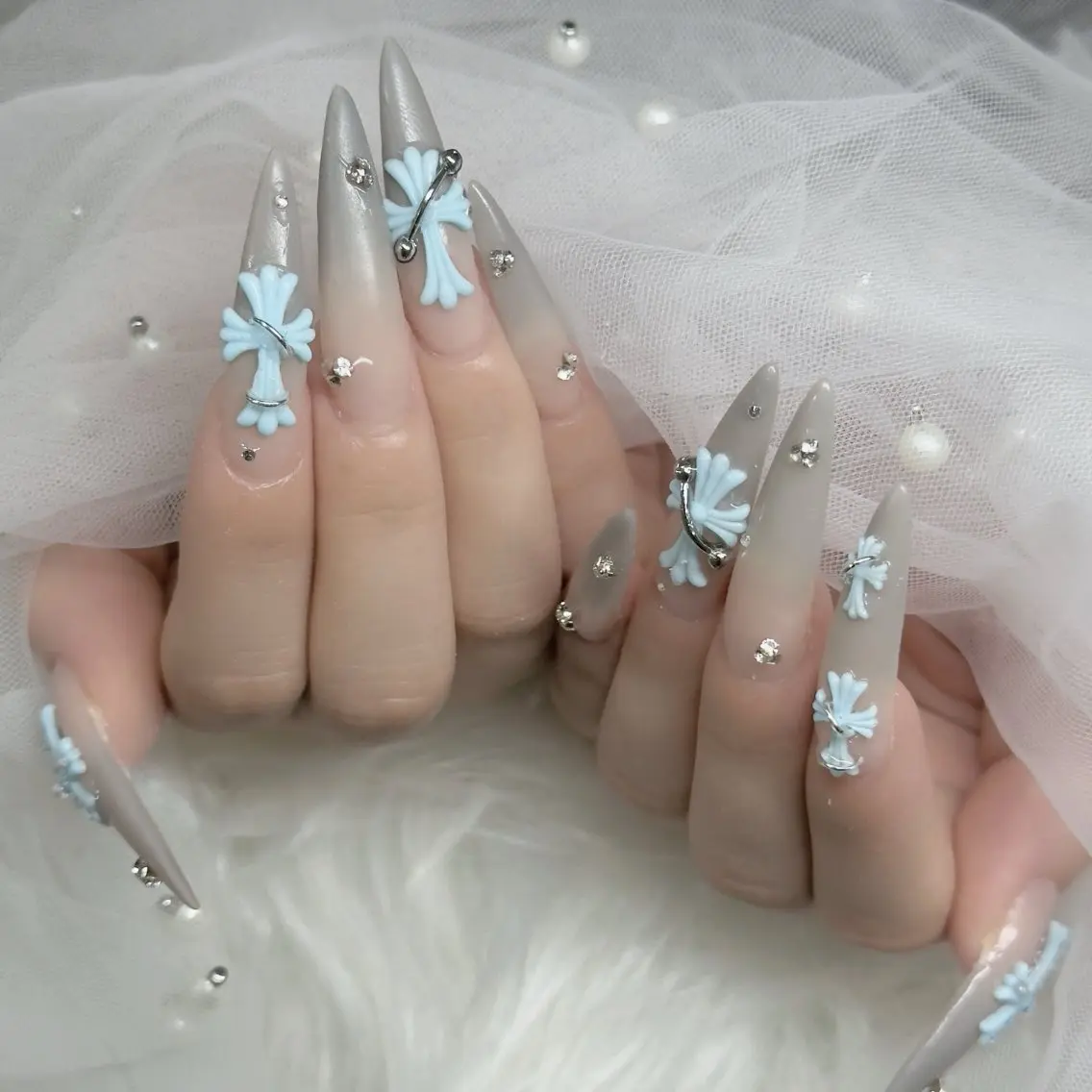 ネイル フットネイル フレンチネイル グラデーション 韓国ネイル ロングネイル ハンドネイル HOT Nail Salonのネイルデザイン