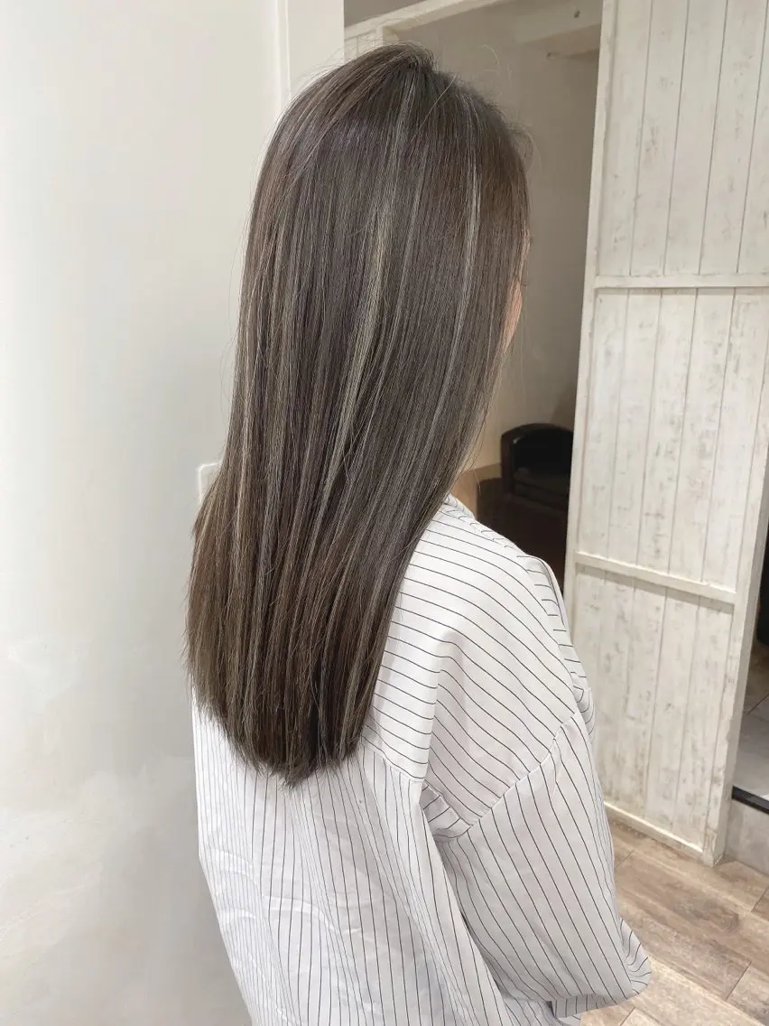 ロング カラー ヘアカラー トリートメント ハイライト⭐️上野 高広のヘアスタイル