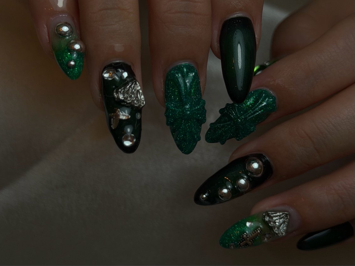 ネイル AYURA nailstudioのネイルデザイン