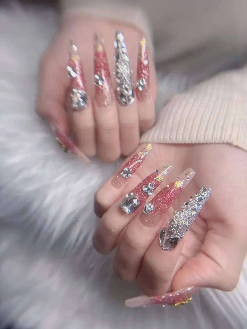 ネイル オーロラネイル フレンチネイル ジェルネイル ハロウィン キラキラネイル ハンドネイル H.baby Nail Salonのネイルデザイン
