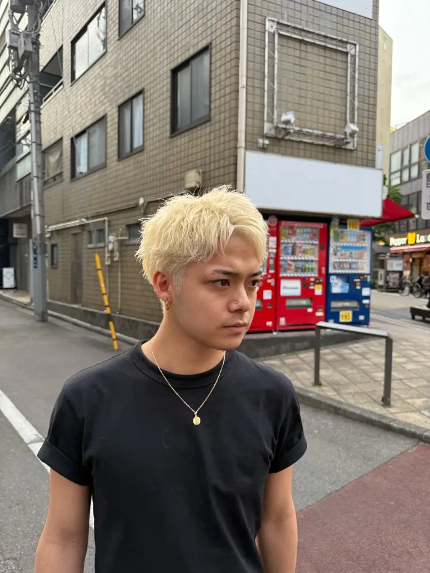 【🦋メンズハイトーン最強メニュー🦋】ダブルカラー➕1ステップ超音波トリートメント🦄(韓国、メンズハイトーン)の写真