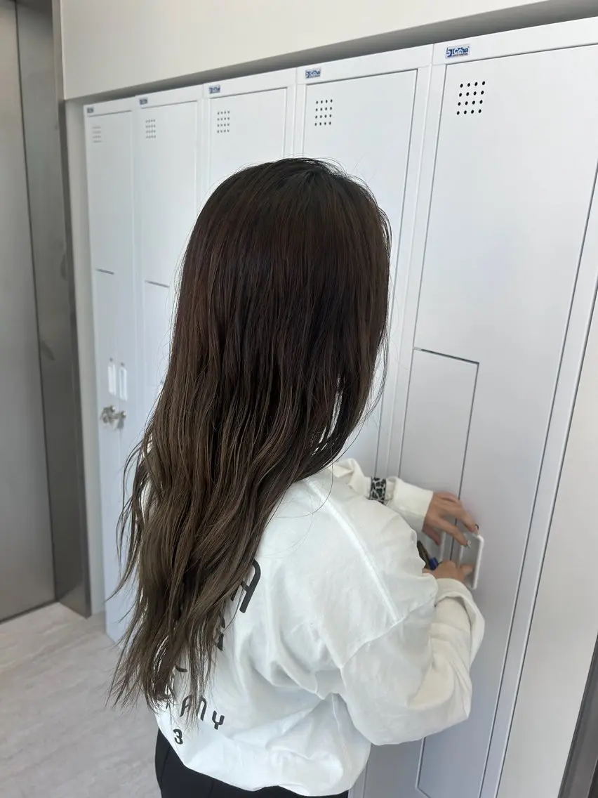 ロング カラー ヘアカラー AISA viewNAGOYAの眉毛・アイブロウイメージ