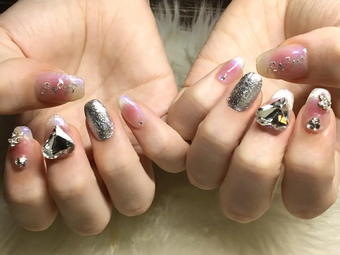 ネイル ハンドネイル K. Airiのネイルデザイン