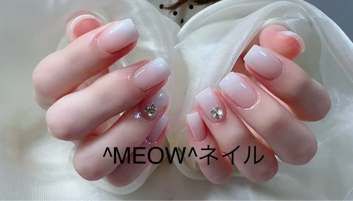 ネイル ストーンネイル ハンドネイル ^MEOW^ salonのネイルデザイン