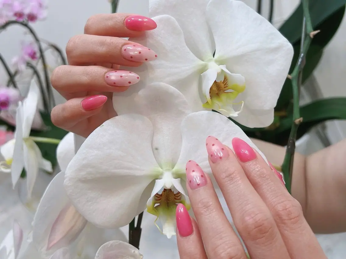 ネイル ガーリー ハート 韓国ネイル ニュアンスネイル リボン Sora nail 長さ出し専門店のネイルデザイン