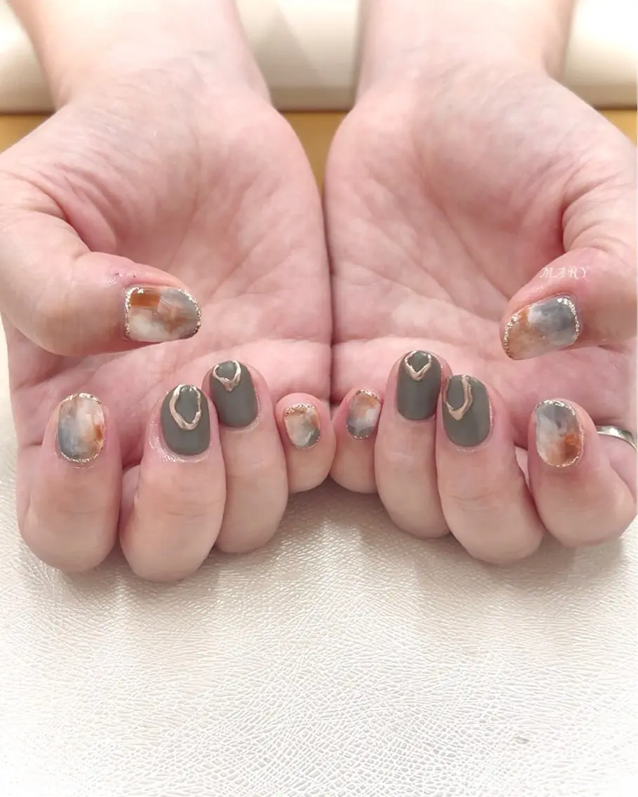 ネイル マットネイル ニュアンスネイル ハンドネイル Mary nail .narumiのネイルデザイン