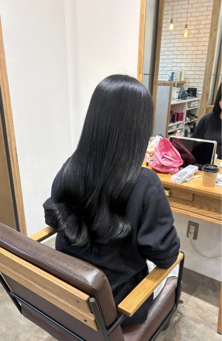 ロング ヘアカラー トリートメント 【yuni】 Meiのヘアスタイル