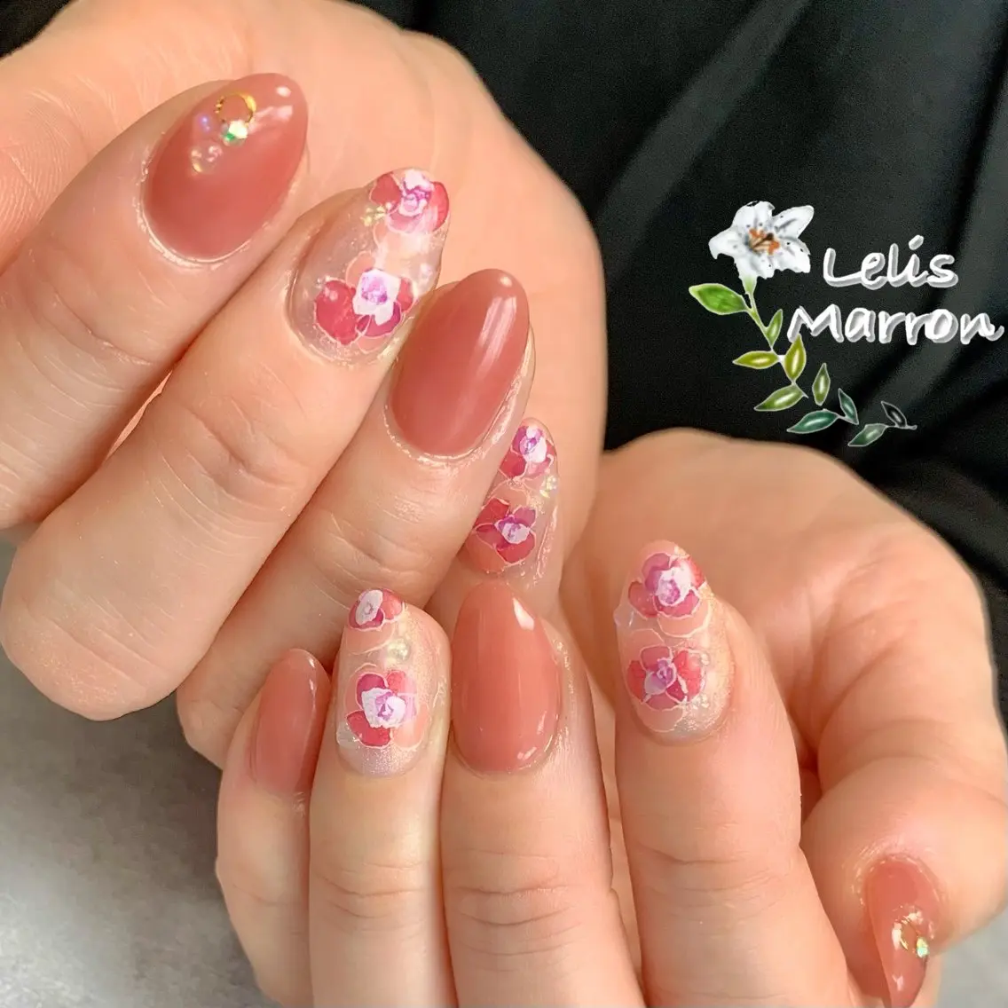 ネイル オフィスネイル 春ネイル ハンドネイル 岸 侑李のネイルデザイン
