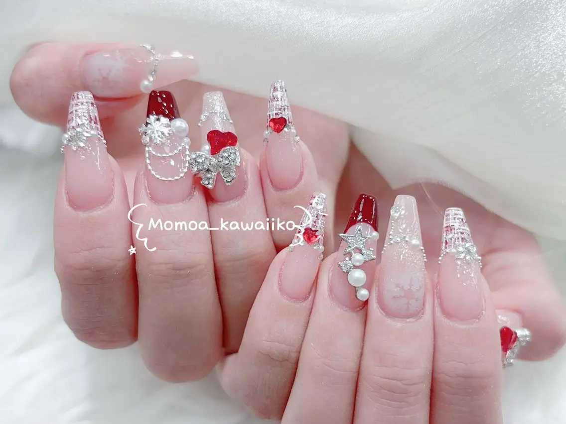 ネイル 成人式 ロングネイル マグネットネイル 大理石ネイル(マーブル) リボン ハンドネイル MoMoA Nail ネイル長さ出し専門店のネイルデザイン