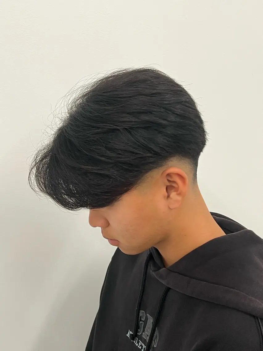 ショート パーマ メンズ メンズパーマ ニュアンスパーマ カット パーマ 小松崎 翔太のヘアスタイル
