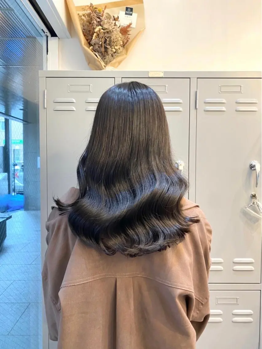 💙ミニモ限定人気No.1💙似合わせカット+うる艶カラー+シルクトリートメントの写真