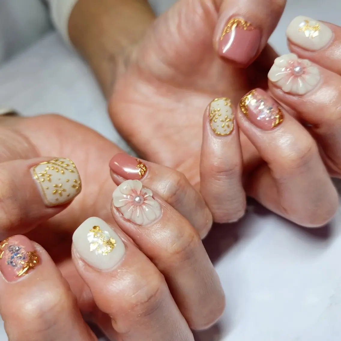 ネイル ハンドネイル nailsalon neonのネイルデザイン