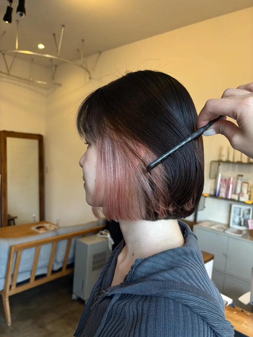 カット+インナーカラーの写真