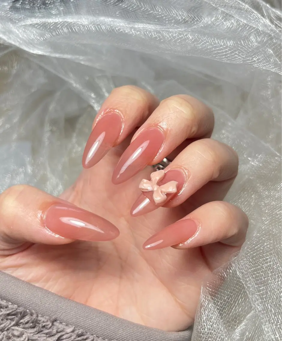 ネイル cie/42° NIJINAのネイルデザイン