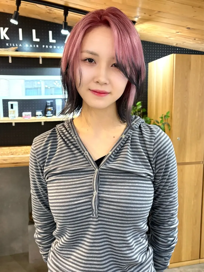 ミディアム カラー ヘアアレンジ ピンクカラー カット ヘアカラー トリートメント 🧸艶々韓国ヘア 🧁mizunaのヘアスタイル