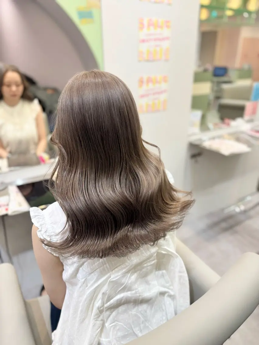 ロング カラー カット ヘアカラー 🩵KUREA🩵 /似合わせカットのヘアスタイル