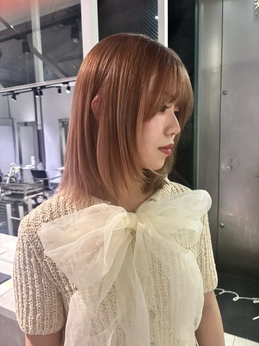 ミディアム カラー ベージュカラー ブリーチ ayano/天神 ハイトーン/ブリーチのヘアスタイル