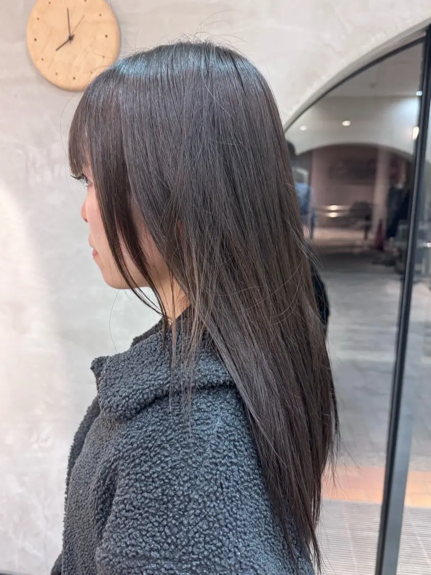 セミロング カラー ブラウンカラー sim / kantaのヘアスタイル
