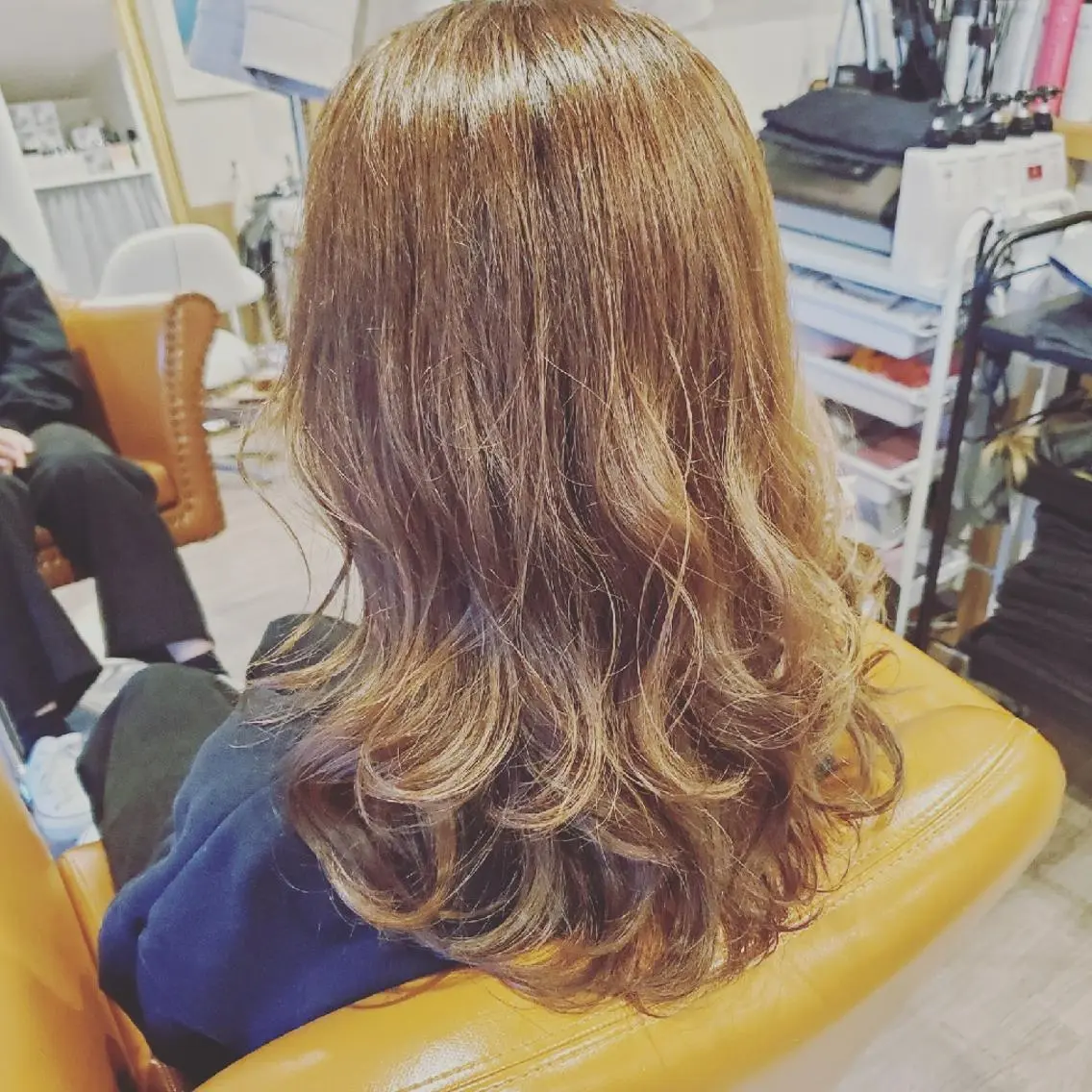 カラー ロング アディクシーカラー ブリーチ イルミナカラー 外国人風カラー トリートメント カット ヘアカラー トリートメント spa hair ark 富井直美のヘアスタイル