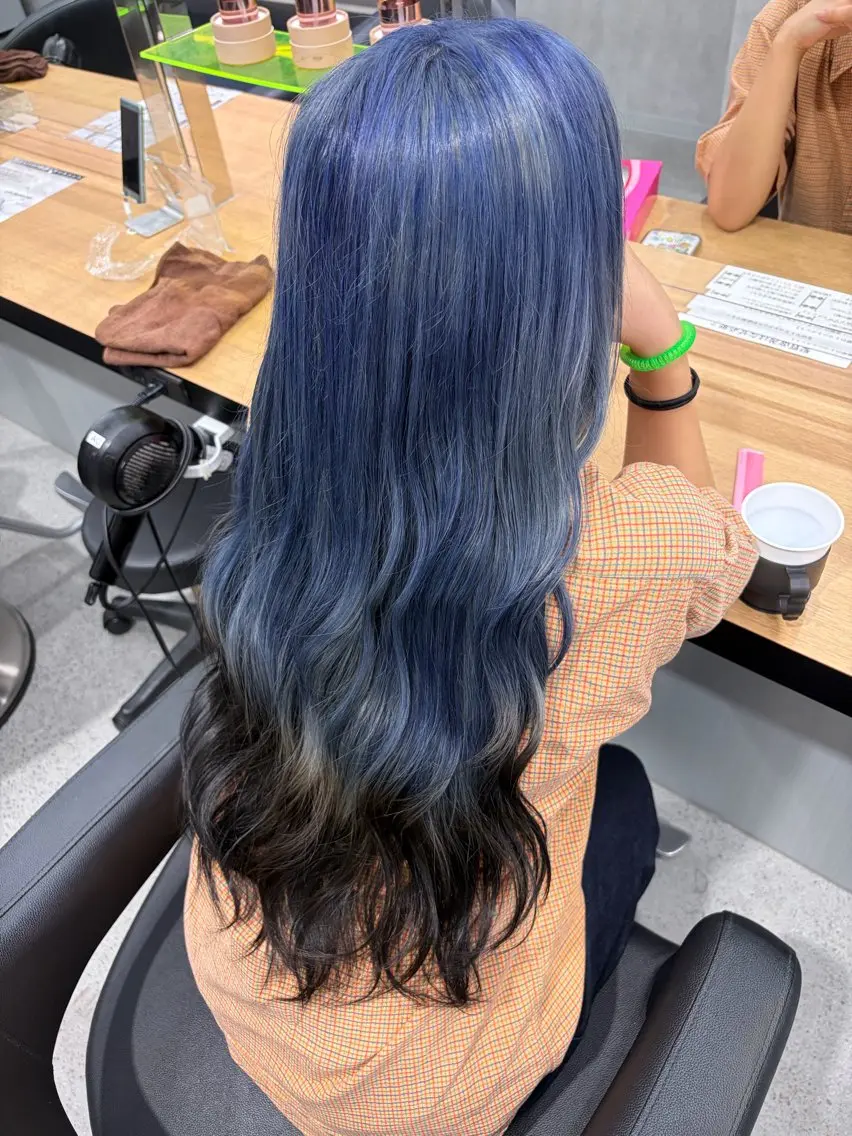 ロング カラー ヘアカラー 💎トレンドカラー 💎桃羽のヘアスタイル