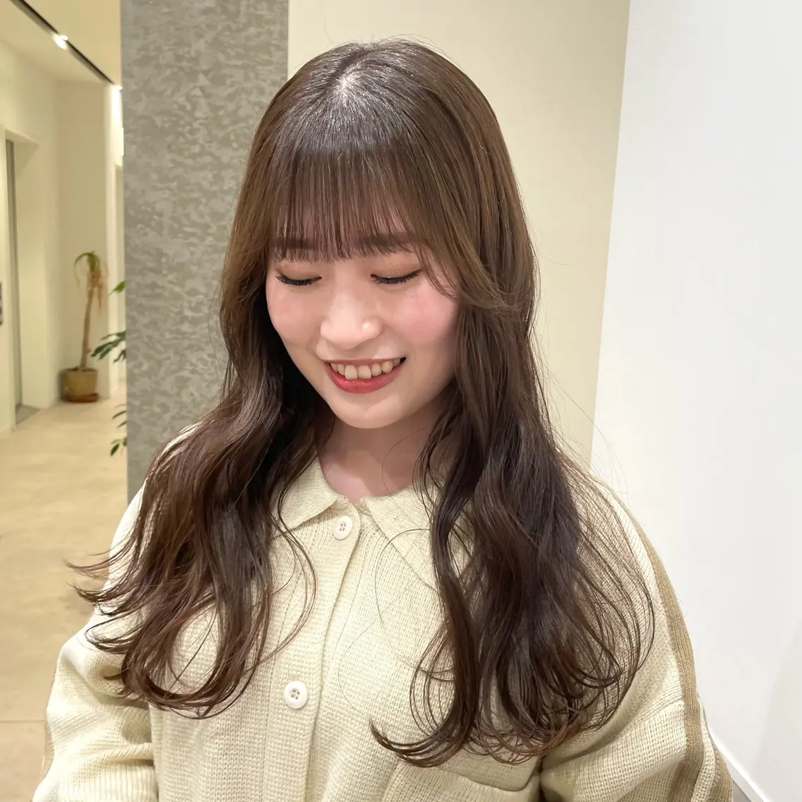 ロング カラー ベージュカラー カット ヘアカラー トリートメント ベージュ🤎透明感 カラー🤎anriのヘアスタイル