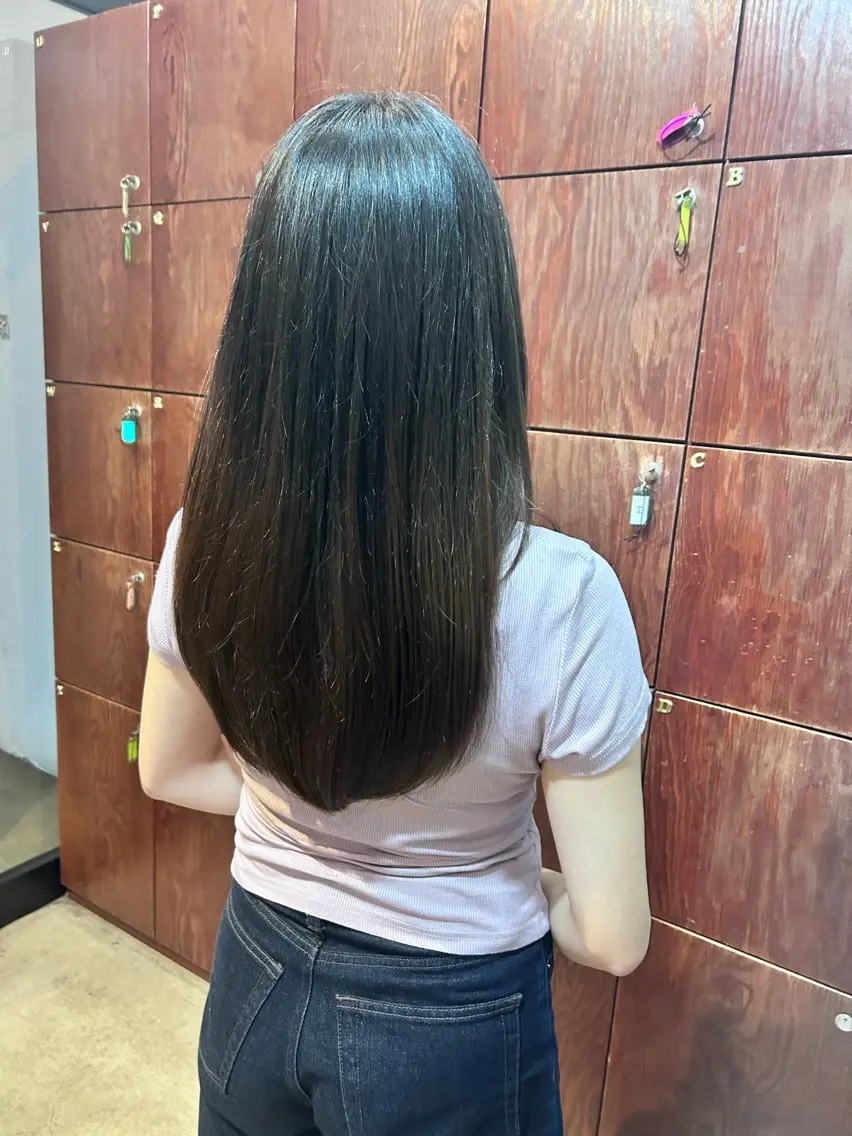 ロング 津田 花望のヘアスタイル