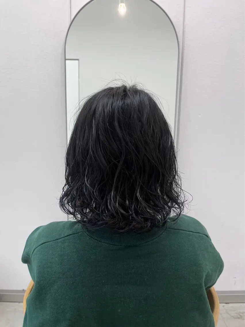ミディアム パーマ 🌹花屋併設🌹 横山 洋幸のヘアスタイル