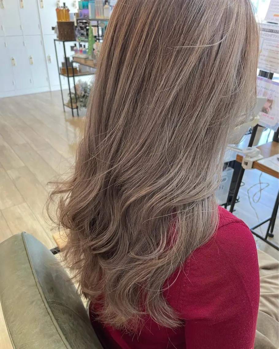 カラー 永見 すず佳のヘアスタイル