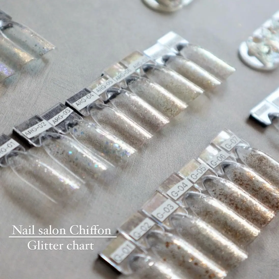 ネイル オーロラネイル ラメ(グリッター) ハンドネイル ハンドケア Nail salon Chiffonのネイルデザイン