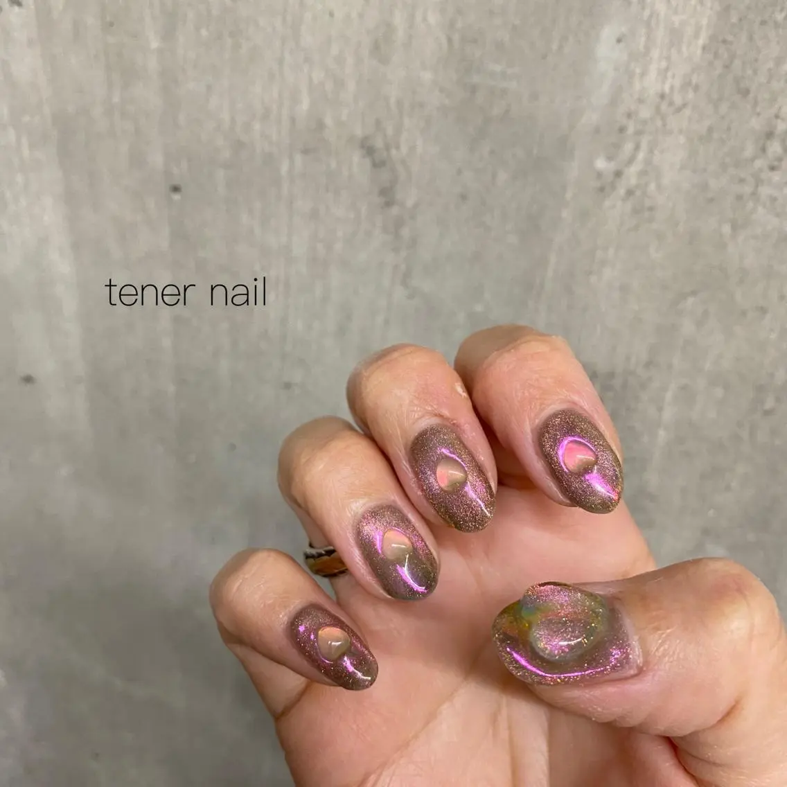 ネイル オーロラネイル マグネットネイル ピンク テネルネイル tener nailのネイルデザイン