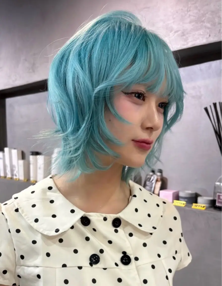 ミディアム カラー ヘアアレンジ ヘアカラー 🌈【🎀ヘアデザイ ナー🎀】✨ノン✨のヘアスタイル