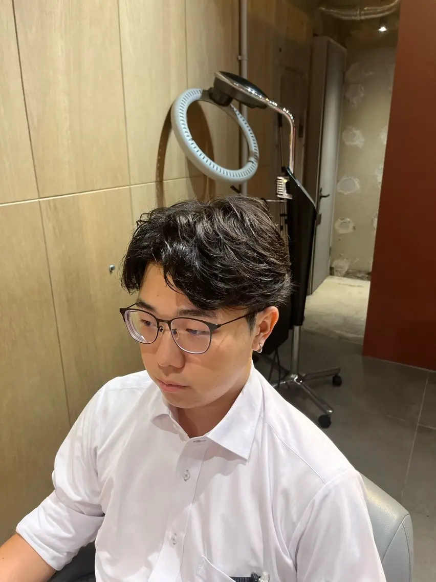 パーマ メンズ 内尾 十蔵のヘアスタイル