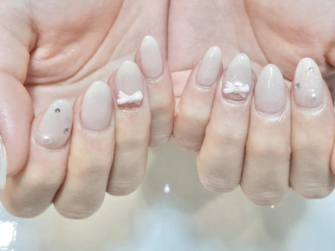 ネイル リボン ワンホンネイル 冬ネイル ハンドネイル joieange浜元 心斎橋店Nail🦋のネイルデザイン