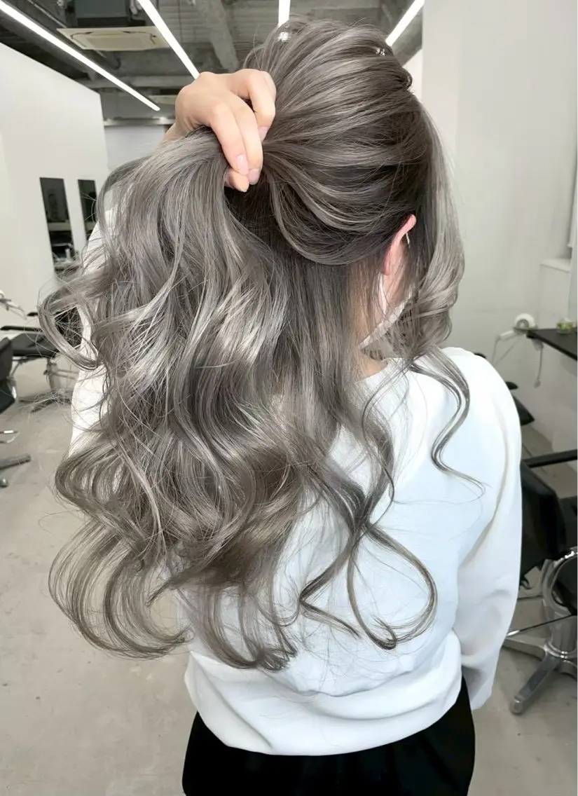 ロング レイヤーカット ヘアカラー Kazuki/名古屋 ブリーチ/髪質改善のヘアスタイル
