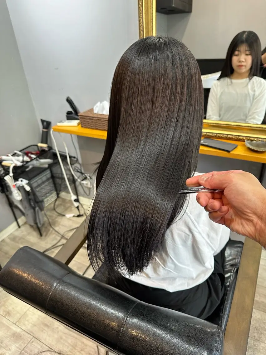 ロング カラー カット ヘアカラー トリートメント 渡辺俊介 暗髪カラー /美髪矯正/髪質改善のヘアスタイル