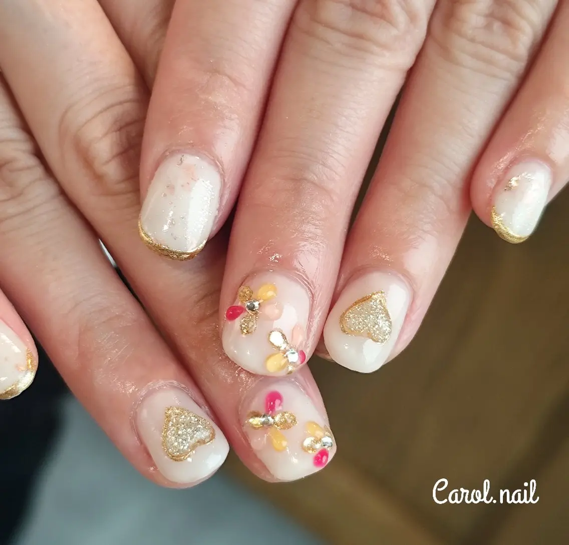 ネイル ガーリー ハート シンプルネイル carol nailのネイルデザイン
