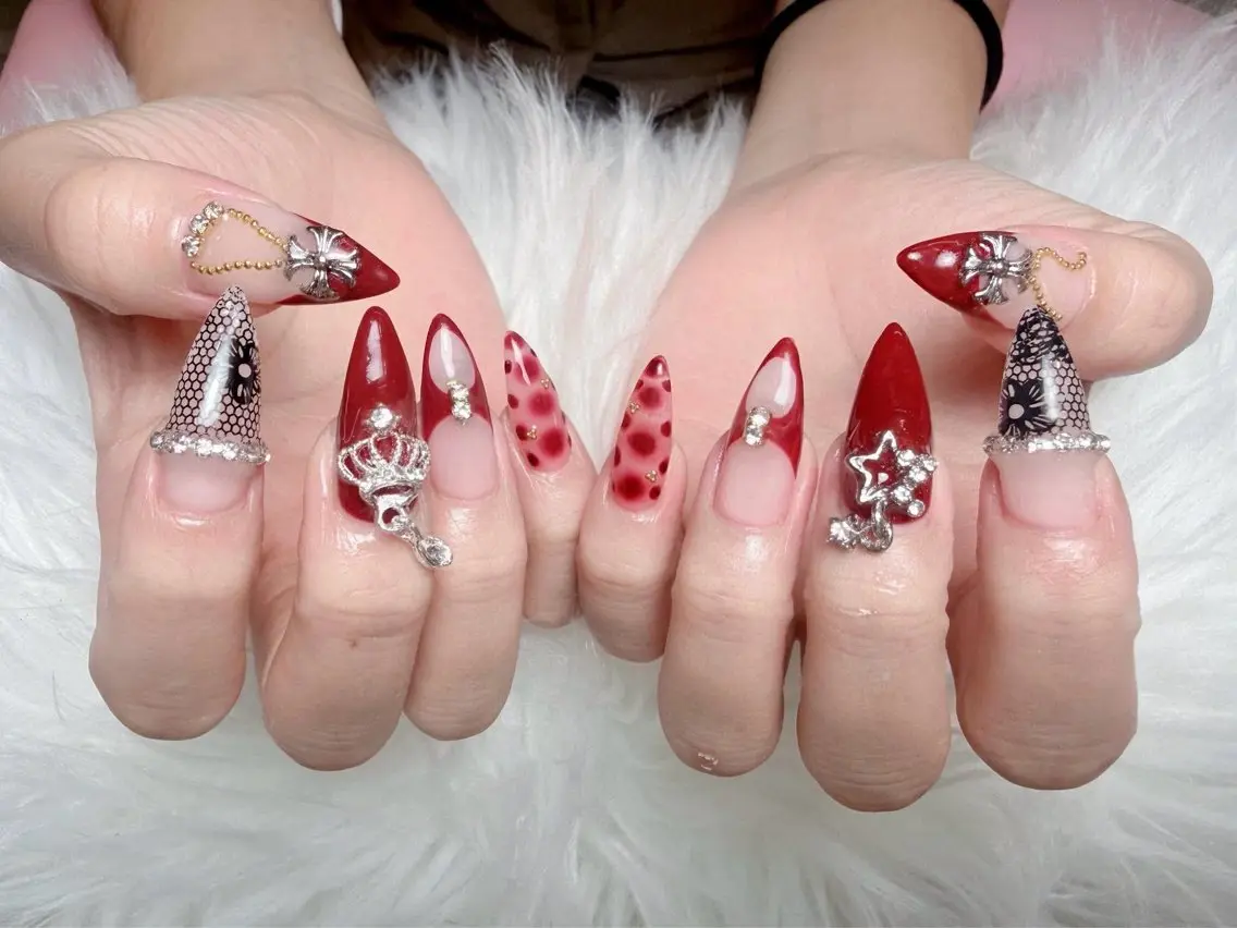 ネイル フレンチネイル 韓国ネイル マグネットネイル ニュアンスネイル オフィスネイル ハンドネイル Hana Rose Nailのネイルデザイン