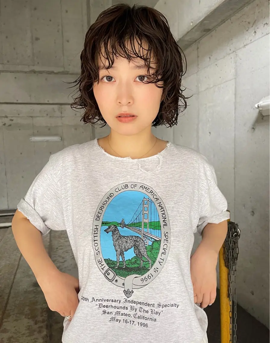 ショート レイヤーカット カット 三浦 ふたばのヘアスタイル