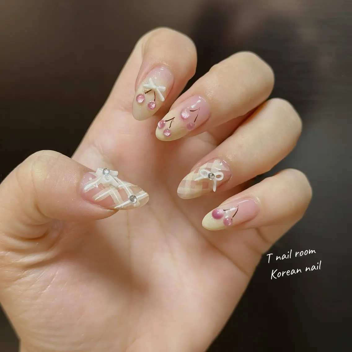 ネイル T nail roomのネイルデザイン