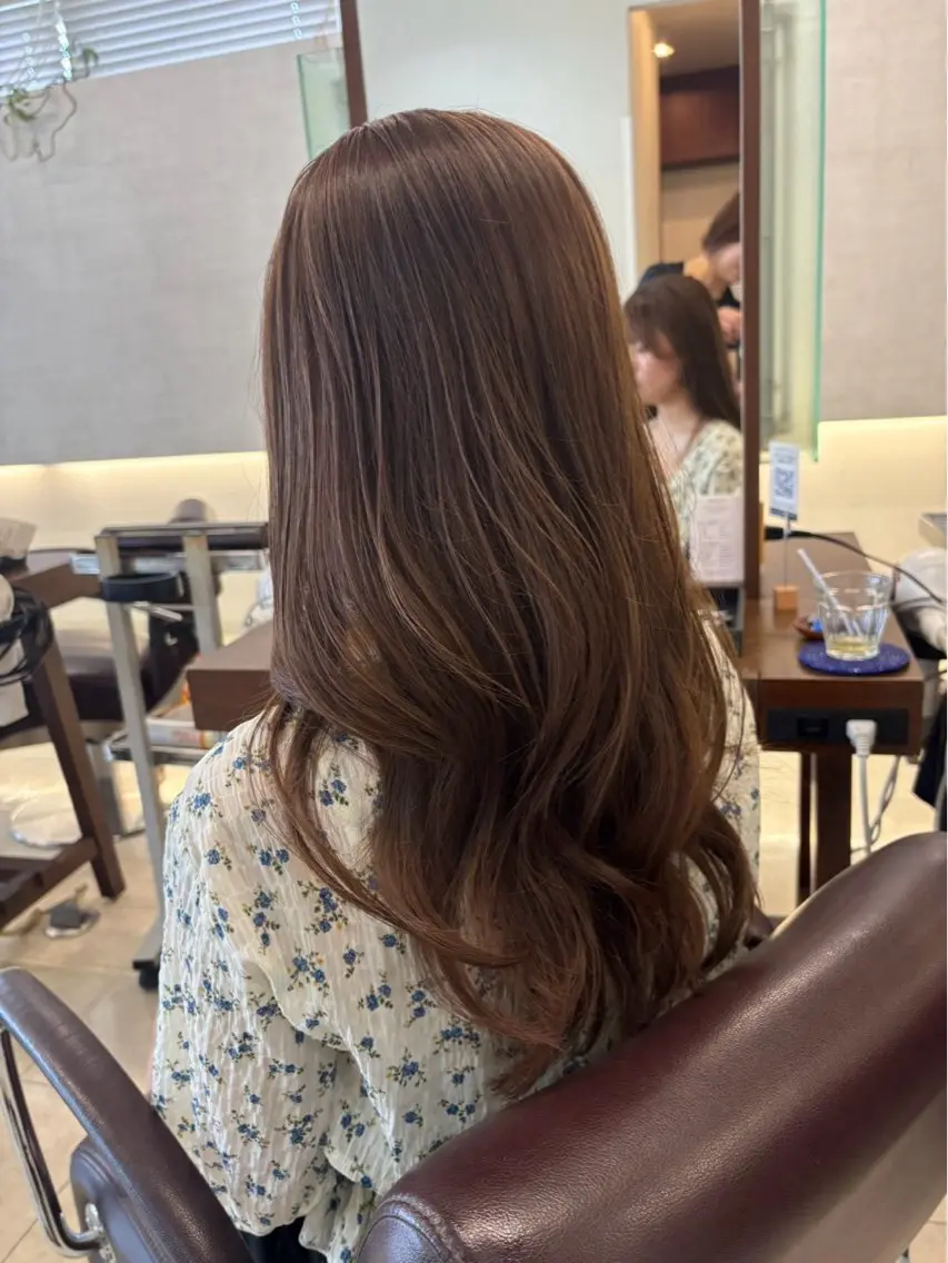 カラー 乙津 寧々のヘアスタイル