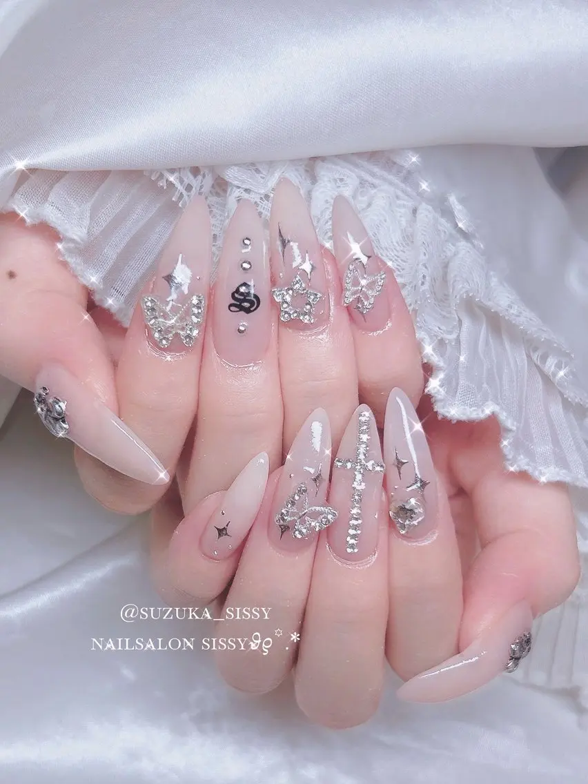 ネイル ハンドネイル sissy suzukaのネイルデザイン