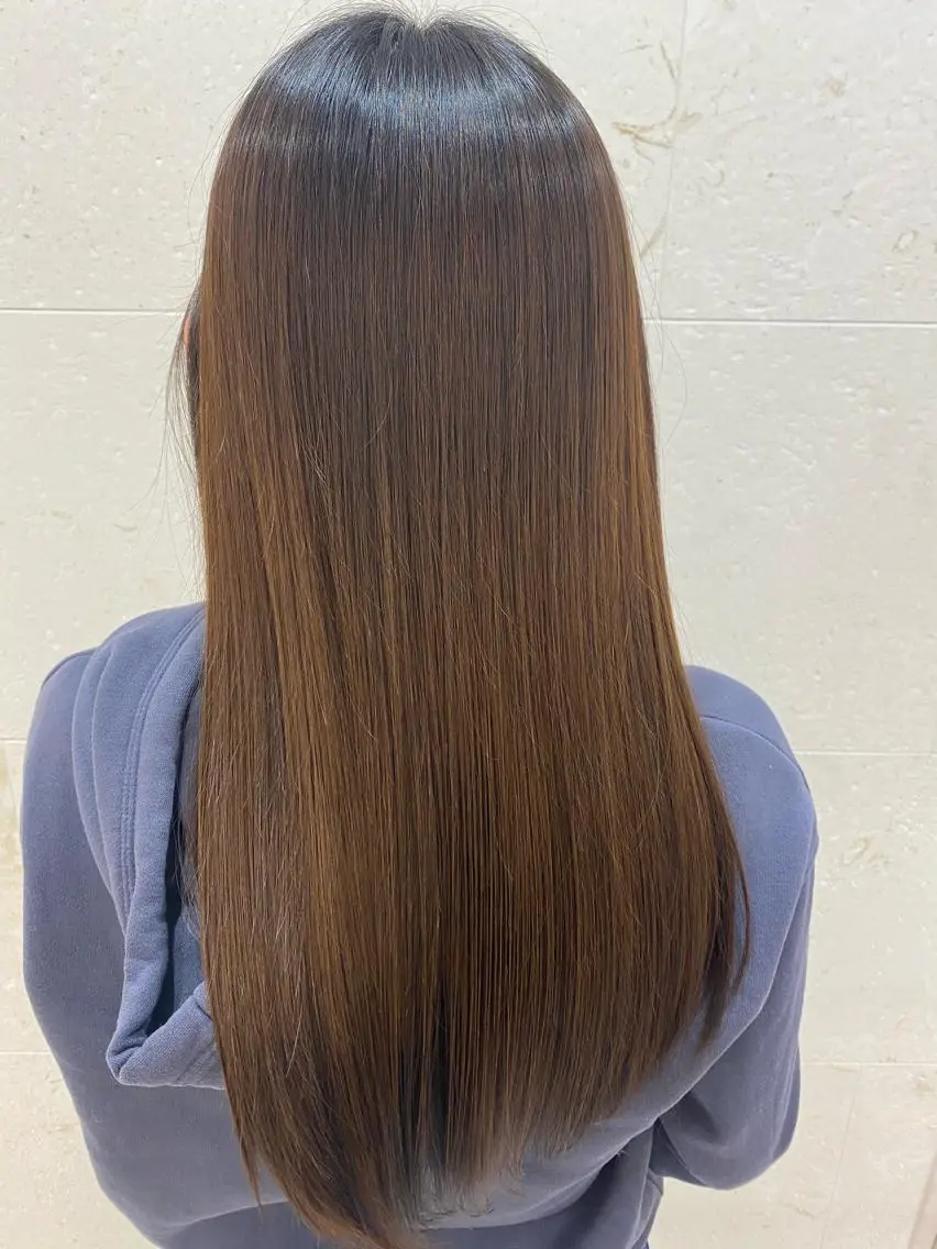 湿度に負けるな🤛カット+縮毛矯正+トリートメント💇♀️の写真