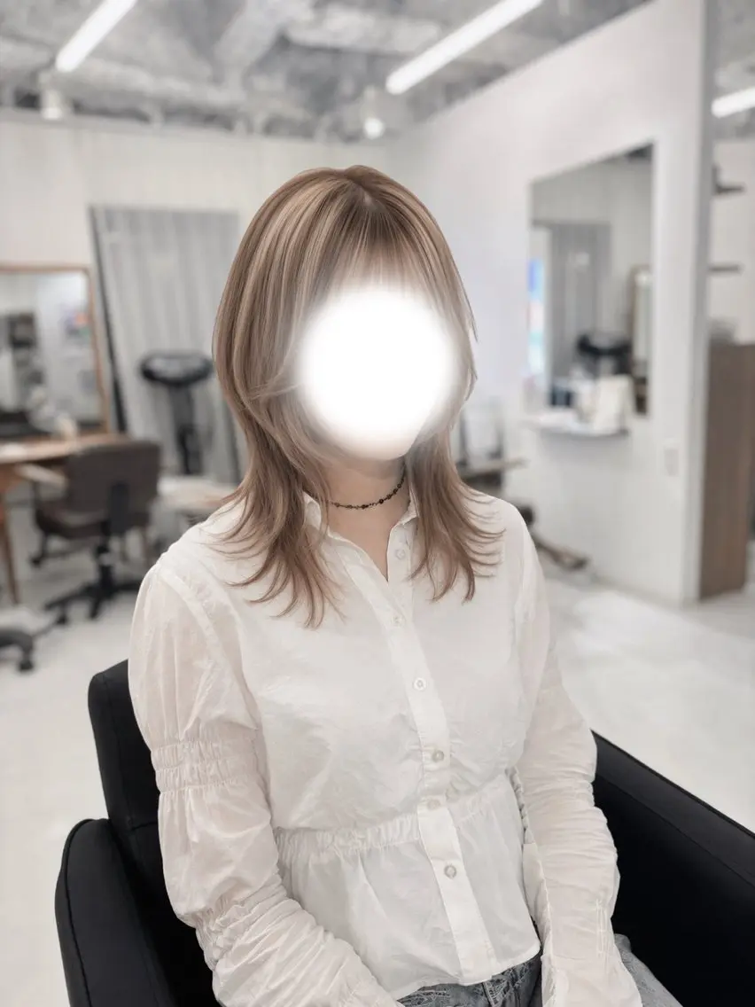 ミディアム カラー カット ヘアカラー ❤️‍🔥ハイトーン /レイヤー/IORIのヘアスタイル