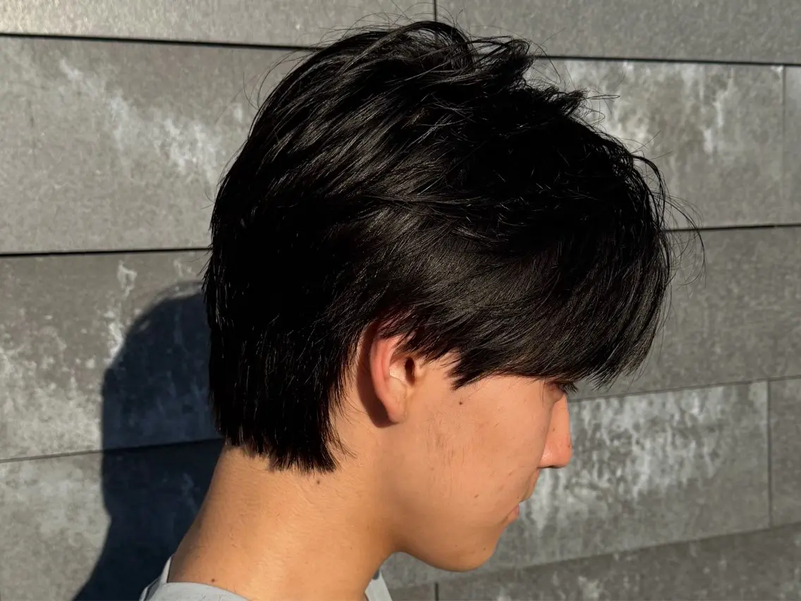 メンズ センターパート カット 内山 翔太のヘアスタイル