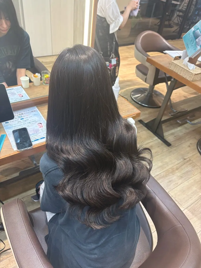 ロング エクステ 透明感カラー 🧚♂️さえのヘアスタイル