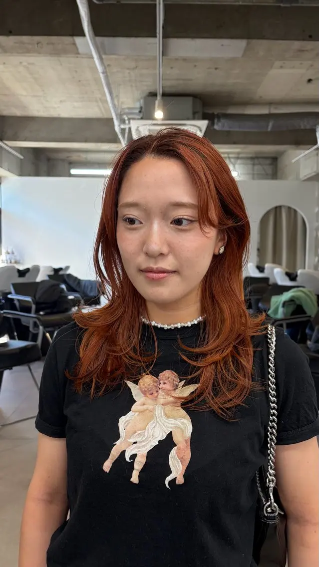 セミロング ヘアカラー riko／ SYS by fitのヘアスタイル