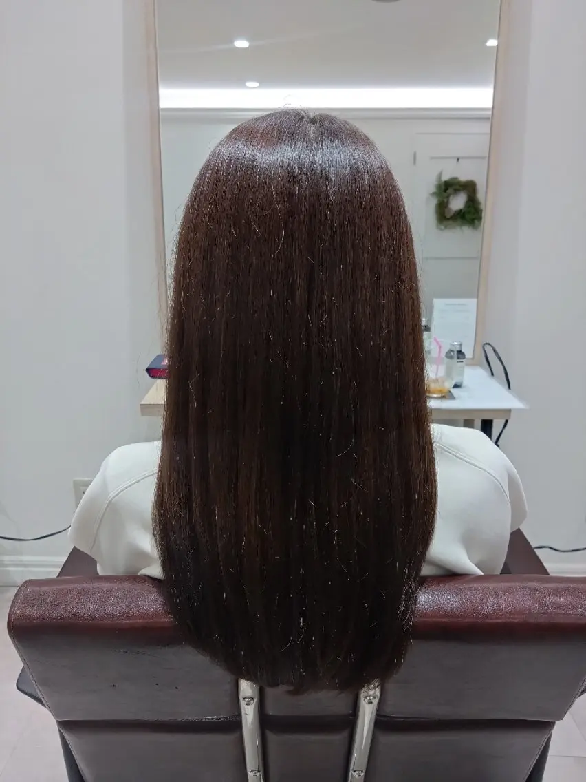 カラー ロング ブラウンカラー ショコラブラウン 中山 樹のヘアスタイル