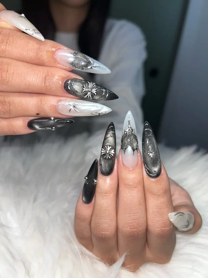ネイル アートネイル オーロラネイル チークネイル 長さ出し フットネイル Chan nailsのネイルデザイン